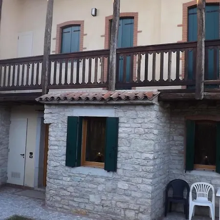 Ca' Revine Di Giovanni E Antonella Revine Lago