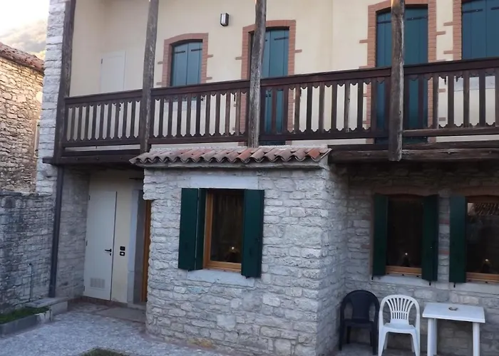 Ca' Revine Di Giovanni E Antonella Revine Lago